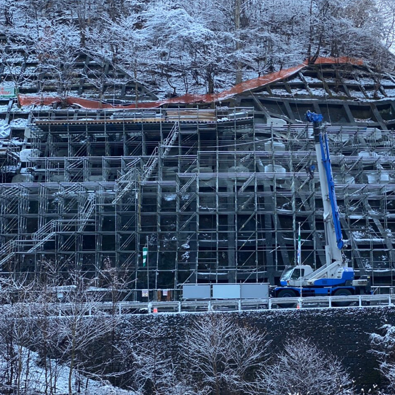 法面足場［群馬県上野村］